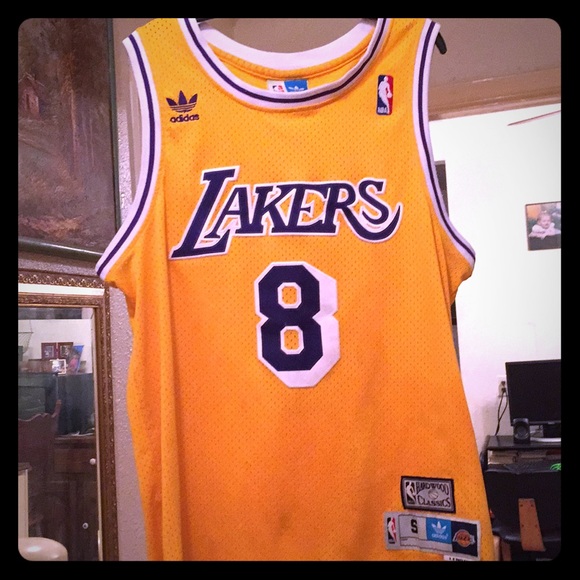 what is kobe bryant jersey number